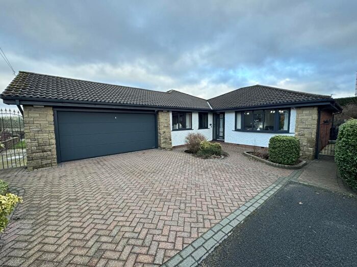 4 Bedroom Detached Bungalow For Sale In Moorfield Hamlet, Shaw, OL2