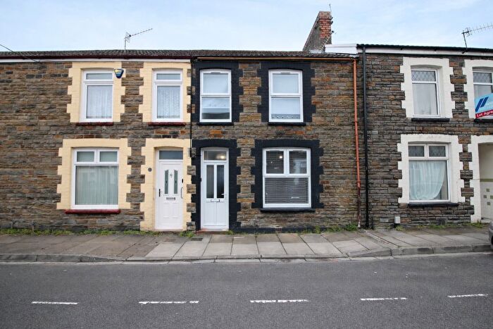 3 Bedroom Terraced House For Sale In King Street, Treforest, Pontypridd, CF37