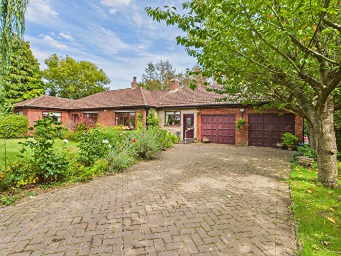 3 Bedroom Detached Bungalow For Sale In Susworth, Scunthorpe, DN17