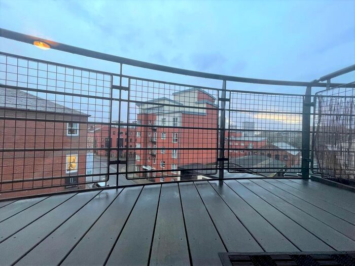 2 Bedroom Flat To Rent In Edward Street, Birmingham, B1