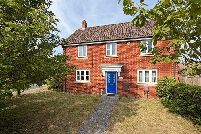 3 Bedroom House To Rent In Lord Nelson Drive, Norwich, NR5