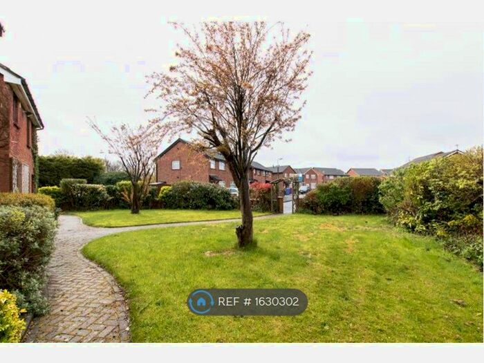 Studio To Rent In Honeysuckle Drive, Liverpool, L9