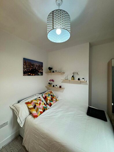 Studio To Rent In Camden High Street, London, NW1
