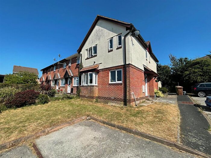 2 Bedroom Terraced House For Sale In Staddiscombe, Plymouth, PL9