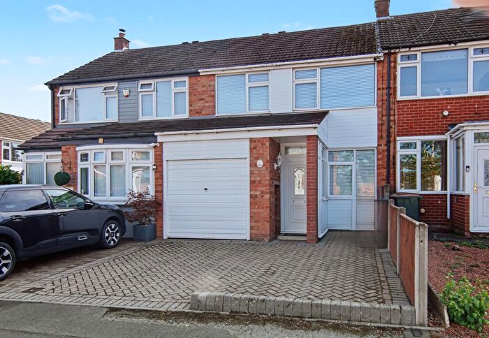 3 Bedroom Terraced House For Sale In The Glade, Coventry, CV5