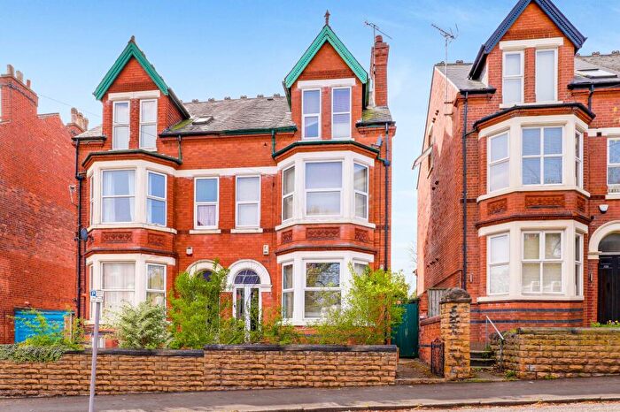 5 Bedroom Semi Detached House For Sale In Foxhall Road, Nottingham, NG7