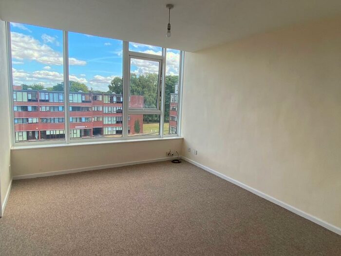 1 Bedroom Flat To Rent In Cottesmore House, Browns Green, Birmingham, B20