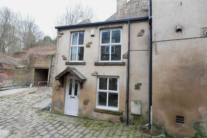 2 Bedroom Terraced House To Rent In Queen Street, Morley LS27