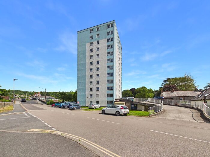 2 Bedroom Flat To Rent In Bridge Road, St. Austell, PL25