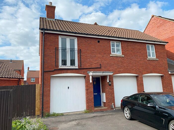 2 Bedroom Detached House For Sale In Reedmoor Gardens, Bridgwater, TA6