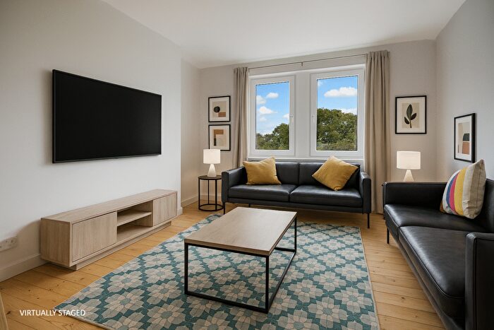 2 Bedroom Flat For Sale In / Warriston Road, Edinburgh, EH7