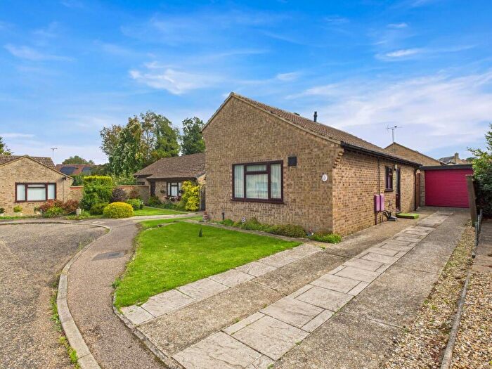 2 Bedroom Detached Bungalow For Sale In Guiltcross Way, Downham Market, PE38