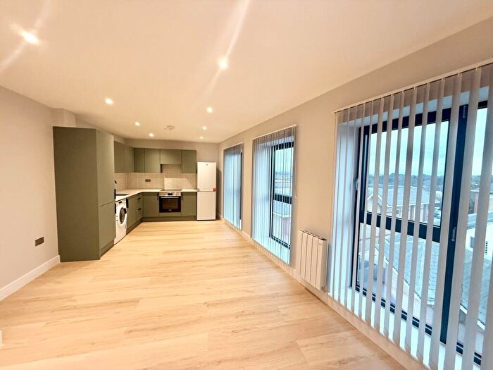 1 Bedroom Apartment To Rent In Waterloo House, London Road, PO7