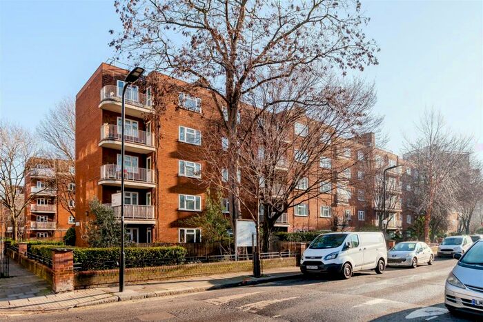 2 Bedroom House To Rent In Wimbourne Street, London, N1