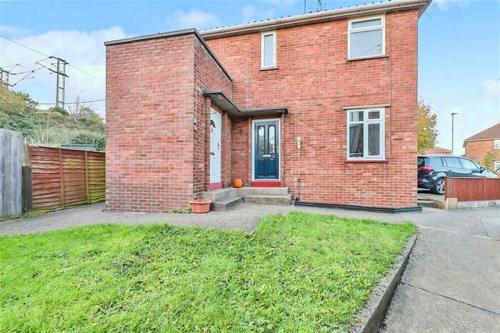 2 Bedroom Flat For Sale In Theobald Road, Norwich, NR1