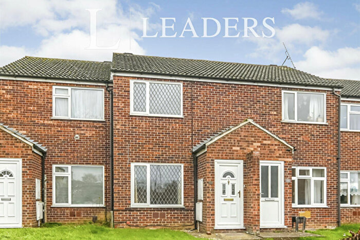 2 Bedroom Terraced House To Rent In Fetlock Close, Bedford, MK41