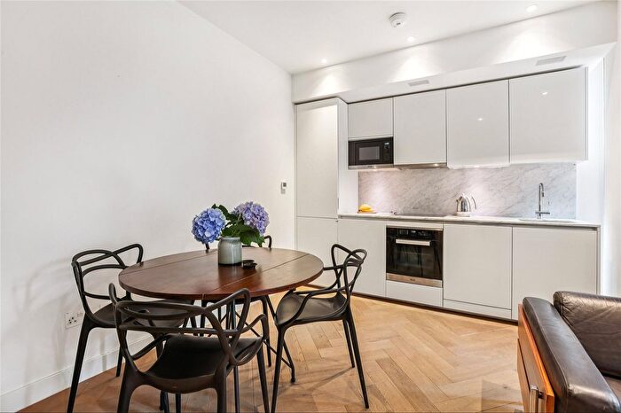 2 Bedroom Flat For Sale In Bedford Street, Covent Garden, WC2E
