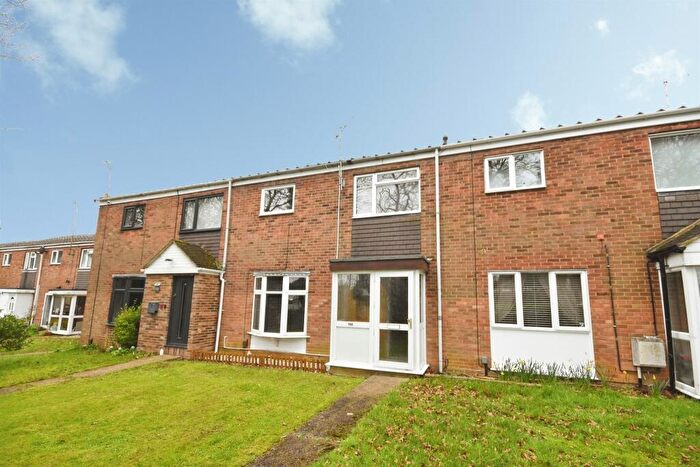 3 Bedroom Terraced House For Sale In Galleywood Road, Great Baddow, Chelmsford, CM2