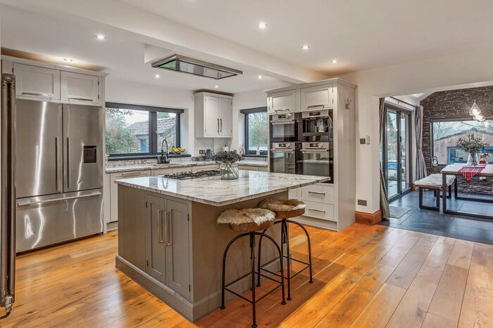 4 Bedroom Detached House For Sale In Hobbs Wall, Farmborough, BA2