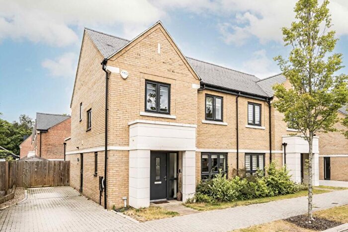 4 Bedroom Detached House To Rent In Orchard Farm Avenue, East Molesey, KT8