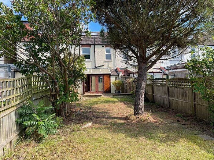 3 Bedroom Terraced House For Sale In Seaforth Avenue, Motspur Park, KT3