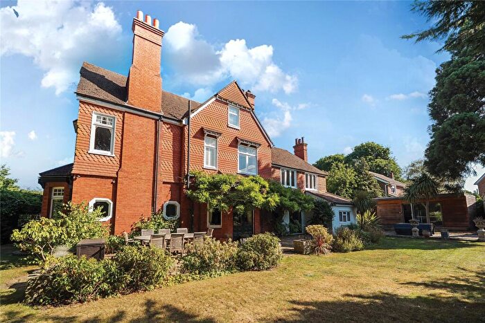 7 Bedroom Detached House For Sale In Oakwood Road, Orpington, BR6