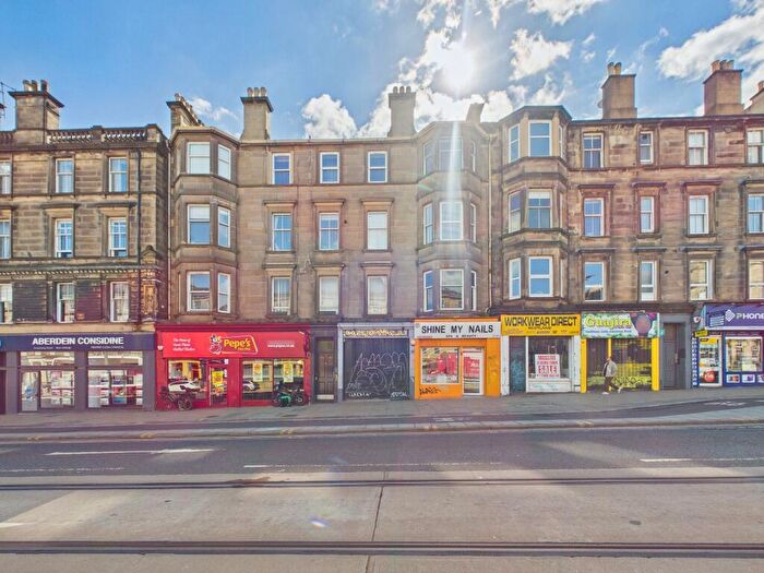 2 Bedroom Flat To Rent In Elm Row, Leith Walk, Edinburgh, EH7