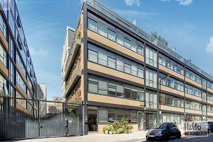 2 Bedroom Apartment To Rent In Long Street, London, E2
