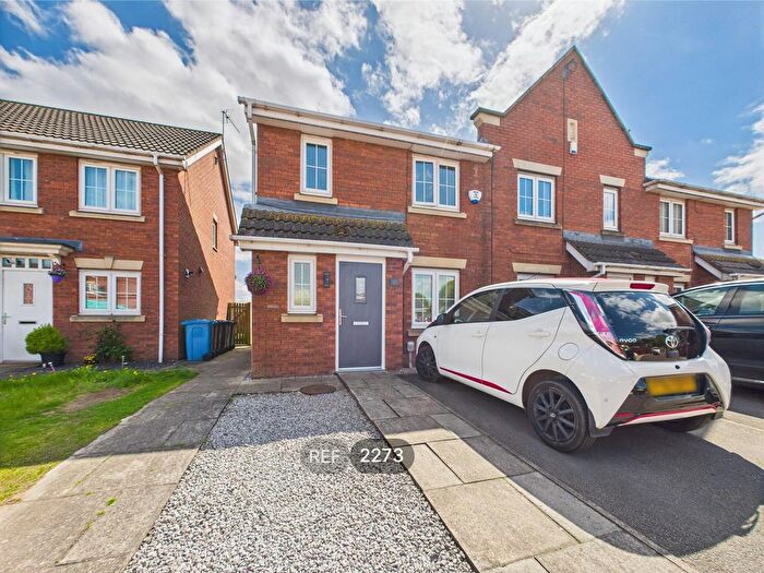 3 Bedroom Property To Rent In Acasta Way, Hull, HU9