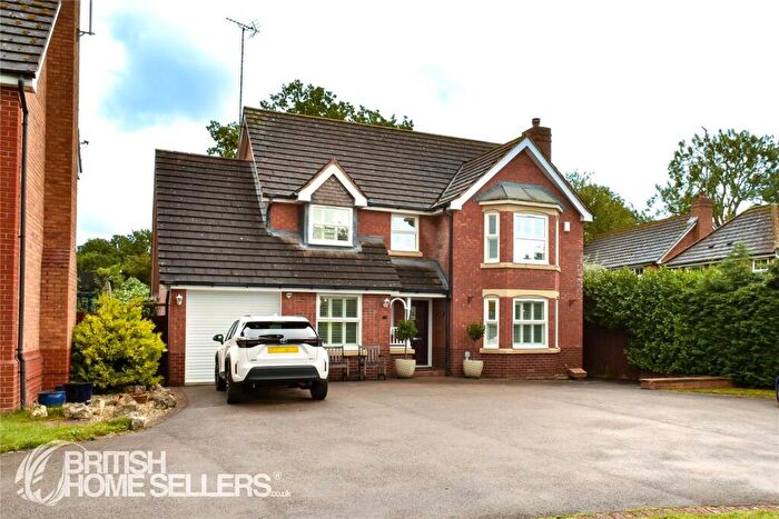 4 Bedroom Detached House For Sale In Beechnut Close, Coventry, West Midlands, CV4