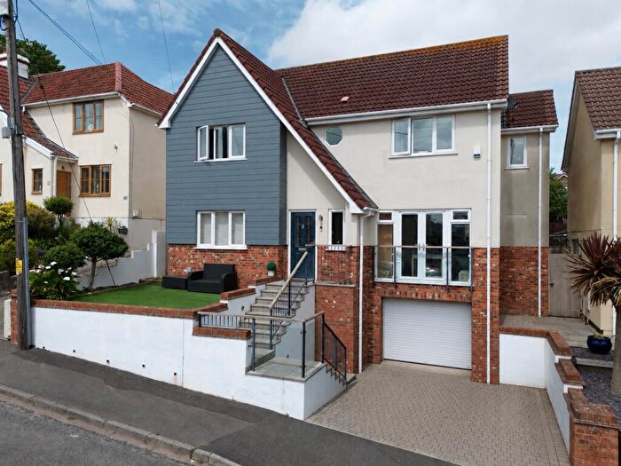 4 Bedroom Detached House For Sale In Woodhill Avenue, Portishead, Bristol, Somerset, BS20