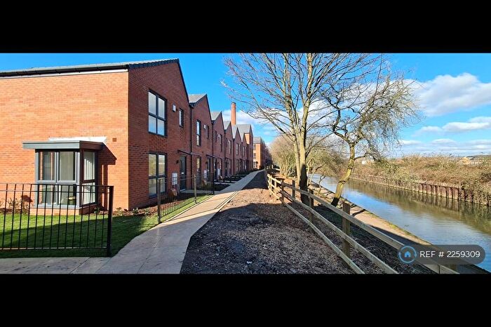 2 Bedroom Semi-Detached House To Rent In Eastwell Walk, Leicester, LE4