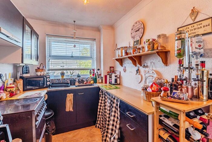 1 Bedroom Apartment For Sale In Clay Pit Piece, Saffron Walden, CB11