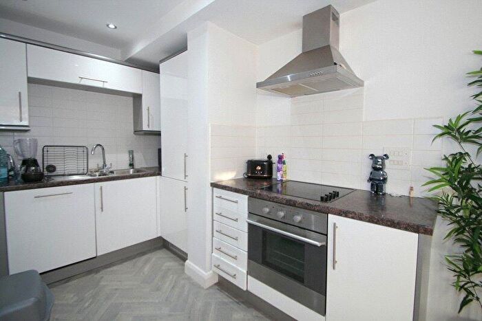 2 Bedroom Apartment For Sale In The Irvin Building, Union Quay, North Shields, NE30