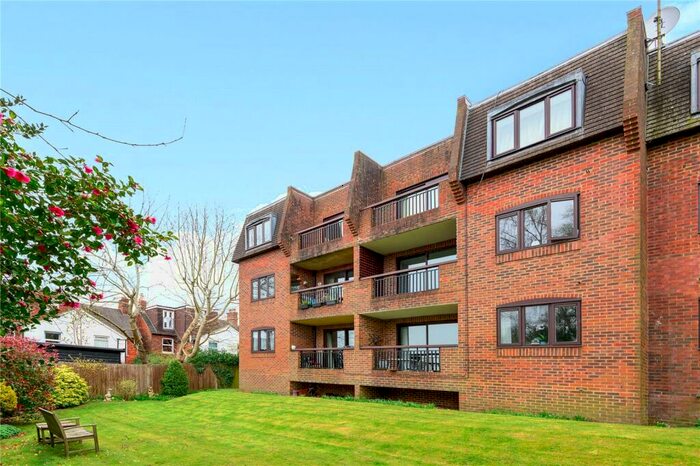 2 Bedroom Apartment To Rent In Romley Court, Morley Road, Farnham, GU9