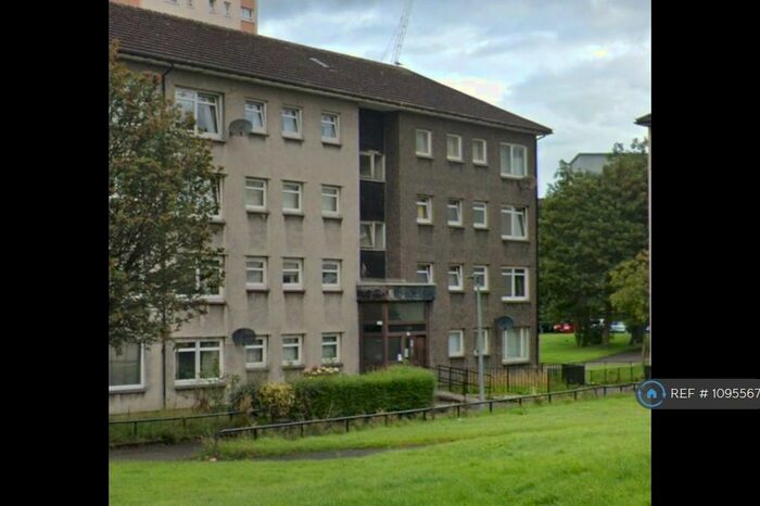 4 Bedroom Flat To Rent In St. Mungo Avenue, Glasgow, G4