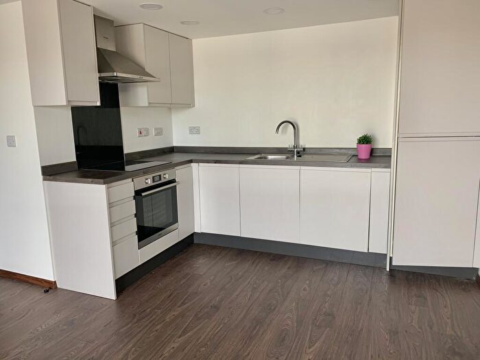 1 Bedroom Flat To Rent In Solihull Heights, New Coventry Road, B26
