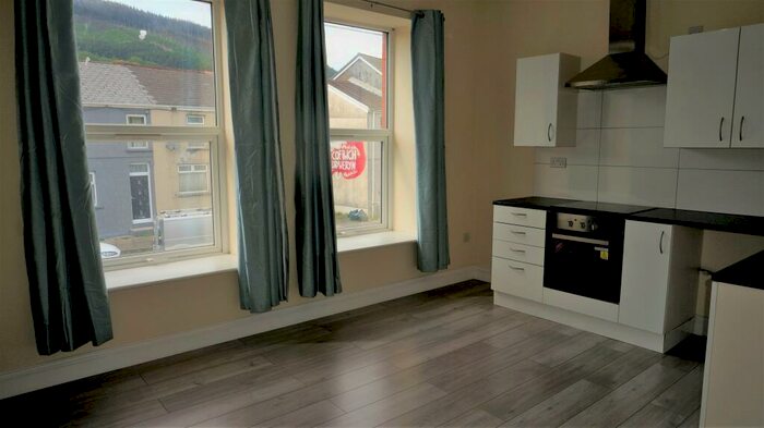 1 Bedroom Flat To Rent In High Street, Nantyffyllon, Maesteg, CF34