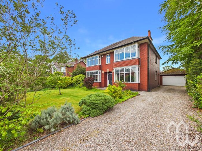 5 Bedroom Detached House For Sale In Liverpool Road, Hutton, PR4