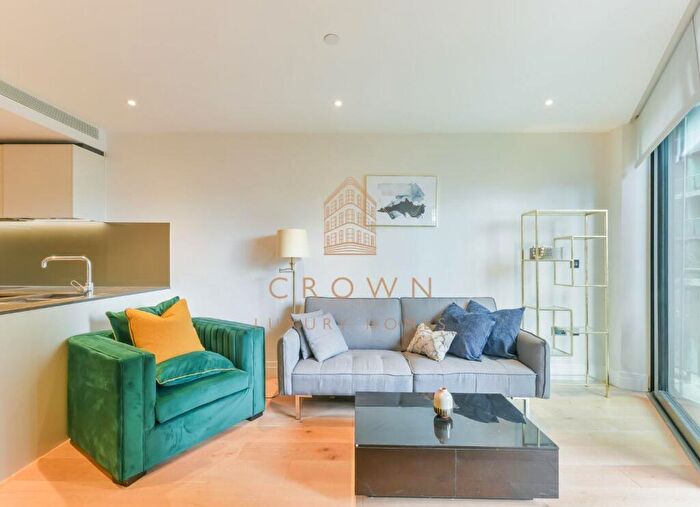 2 Bedroom Apartment To Rent In Riverlight Quay, Battersea, SW11