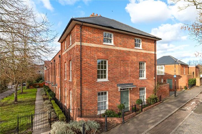 4 Bedroom Town House For Sale In Old Ruttington Lane, Canterbury, Kent, CT1