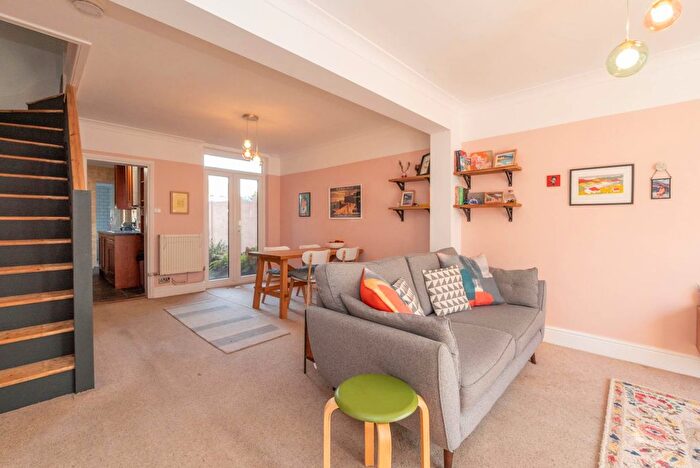 3 Bedroom Terraced House For Sale In Lancaster Road, Canterbury, CT1