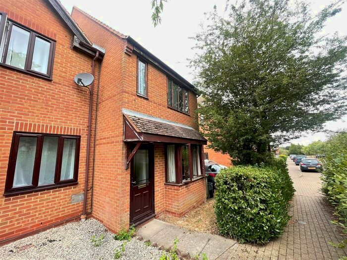1 Bedroom Maisonette To Rent In Wistmans, Furzton, Milton Keynes, MK4