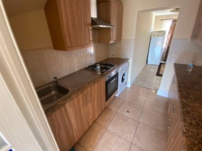 3 Bedroom Terraced House To Rent In Hayes, UB4