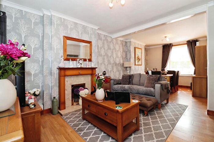 2 Bedroom Terraced House For Sale In Cross Street, Bristol, BS15