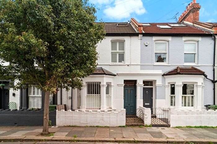 2 Bedroom Terraced House For Sale In Rosaline Road, Munster Village, SW6