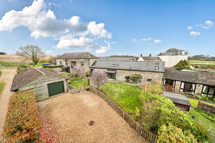 4 Bedroom Terraced House For Sale In Norton Fitzwarren, Taunton, TA4