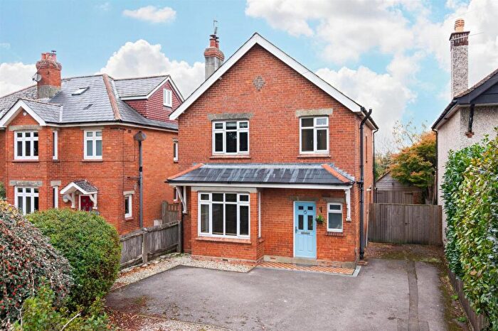 3 Bedroom Detached House For Sale In Bridport Road, Dorchester, DT1