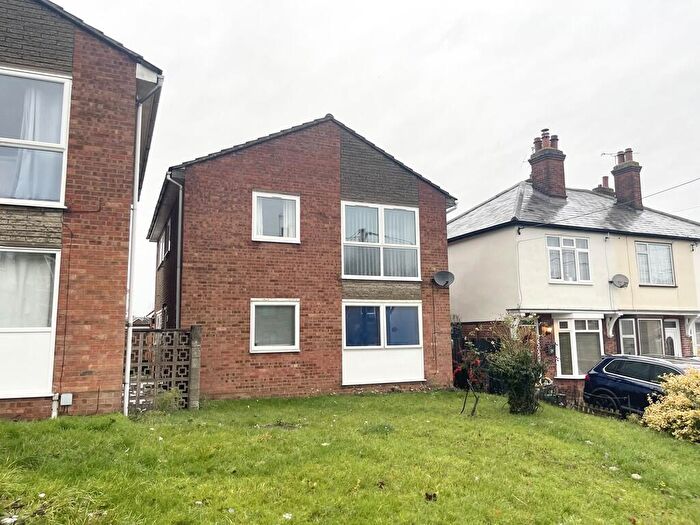 2 Bedroom Maisonette To Rent In Knowles Close, Halstead, CO9