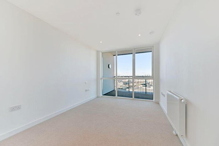 1 Bedroom Apartment For Sale In Discovery Tower, Terry Spinks Place, London, E16